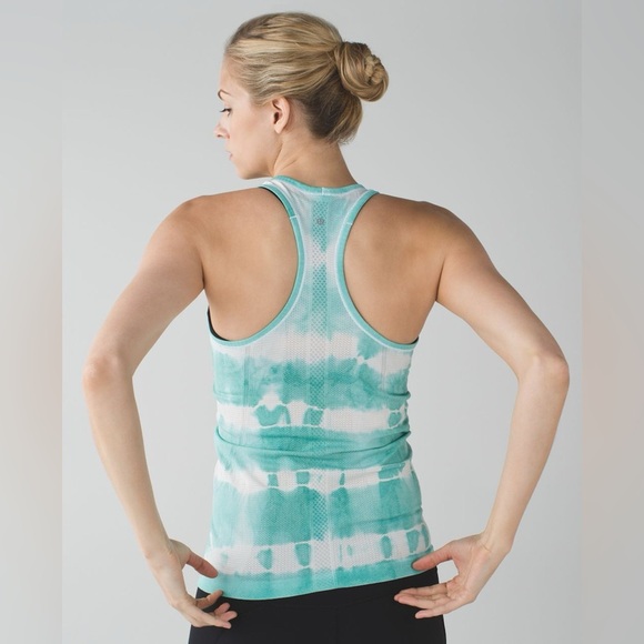 Lululemon Swiftly Tech Racerback in Heathered Tranquil Blue Size 12 - Picture 2 of 5